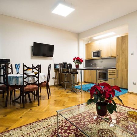 3 Bedrooms Apartment Under Acropolis 雅典 外观 照片